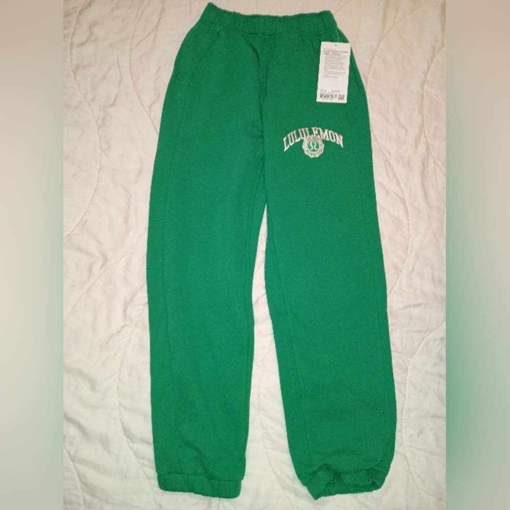 NWT! Lululemon Green Jogger Pants